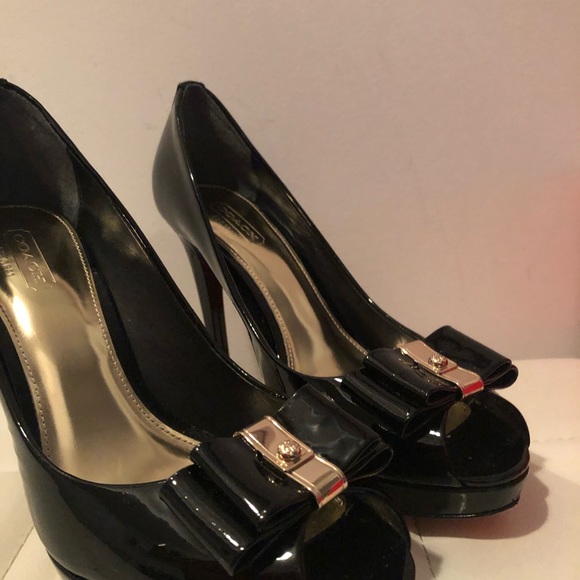 Coach patent leather heels. Never worn. Size 8 - Picture 2 of 6